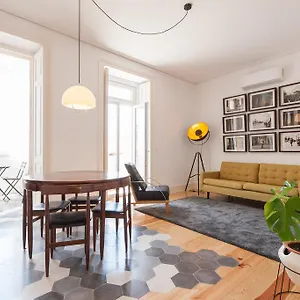 Flh Bica Modern Flat With View Lisboa