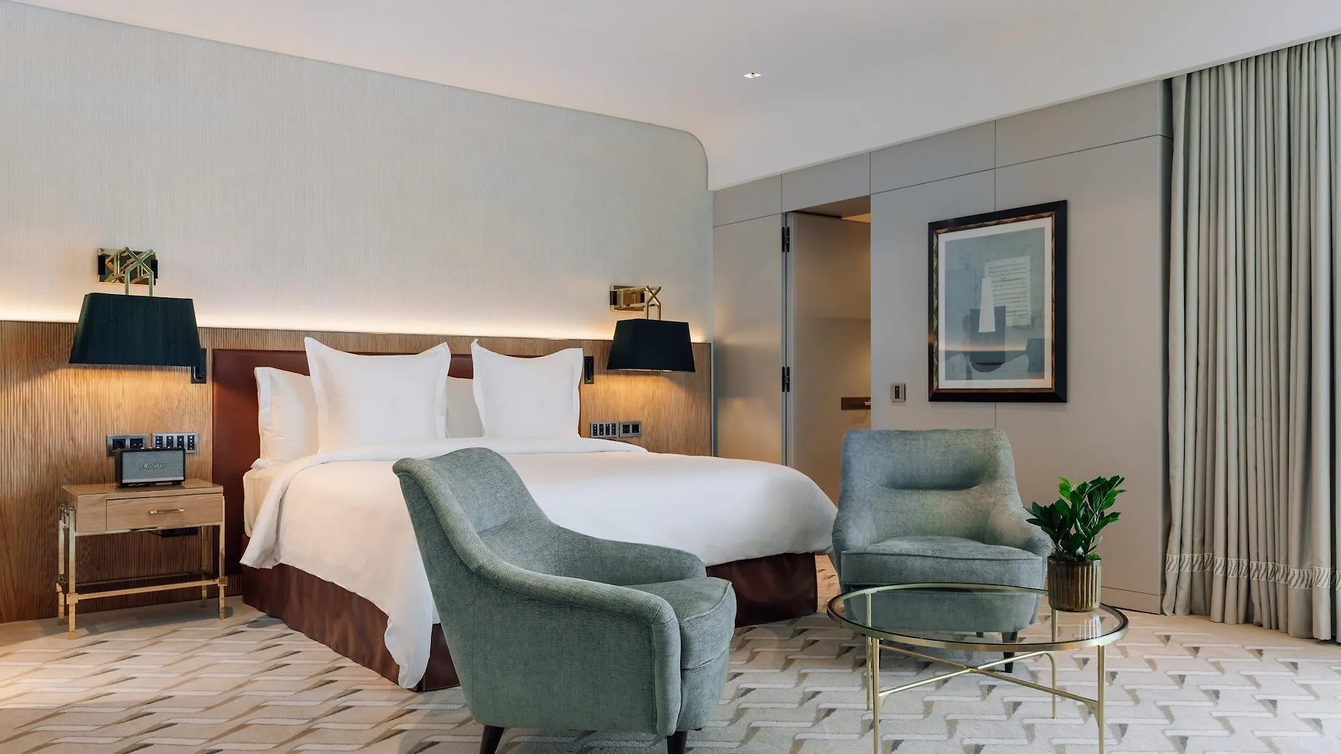 *****  Four Seasons Hotel Ritz Lisbon Portugal